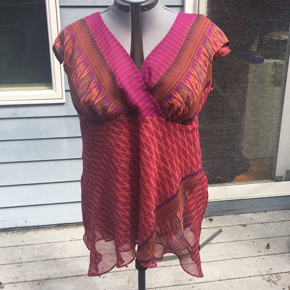 Lane Bryant sleeveless v-neck flowing top size L